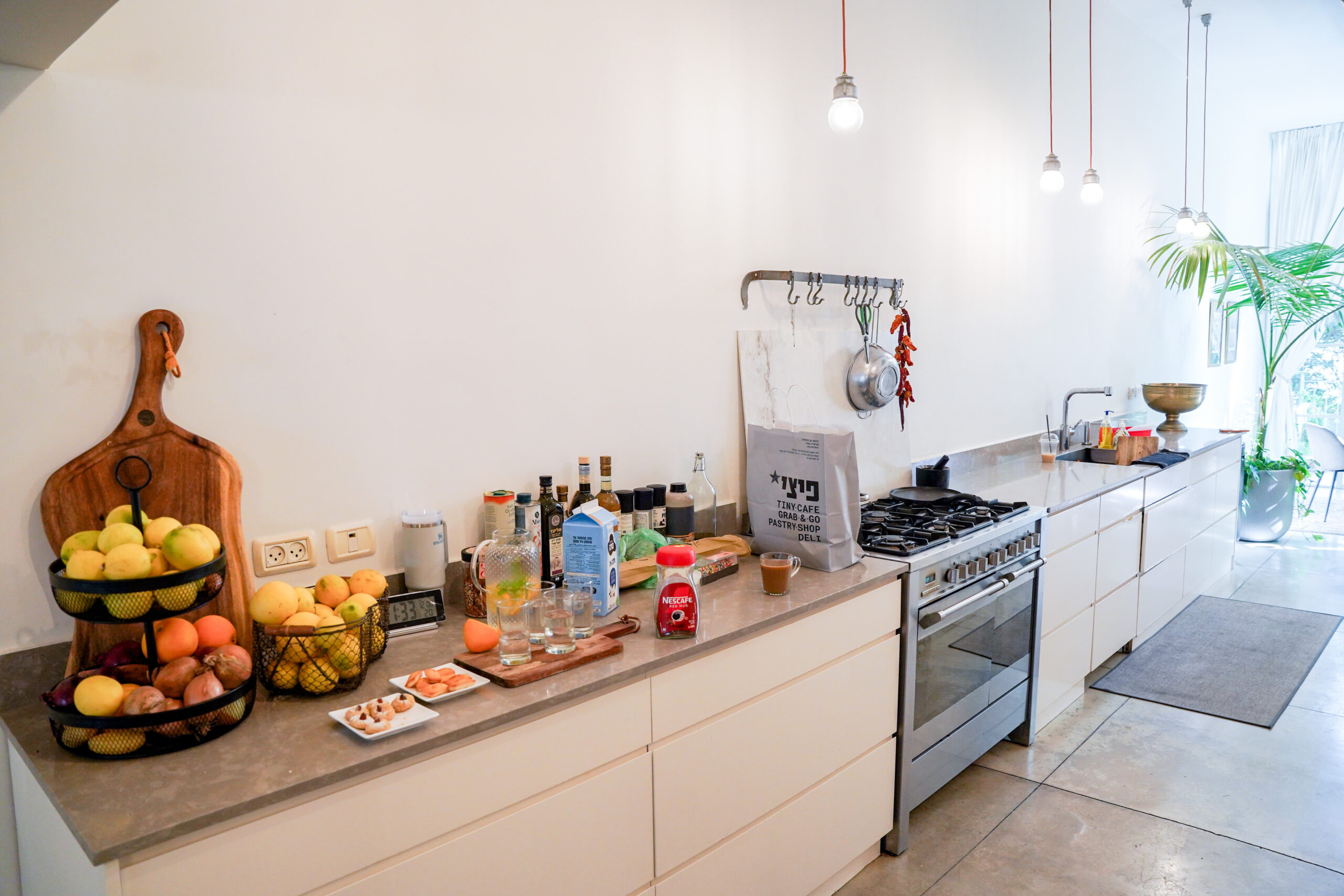 מטבח בבית למכירה ממתווך