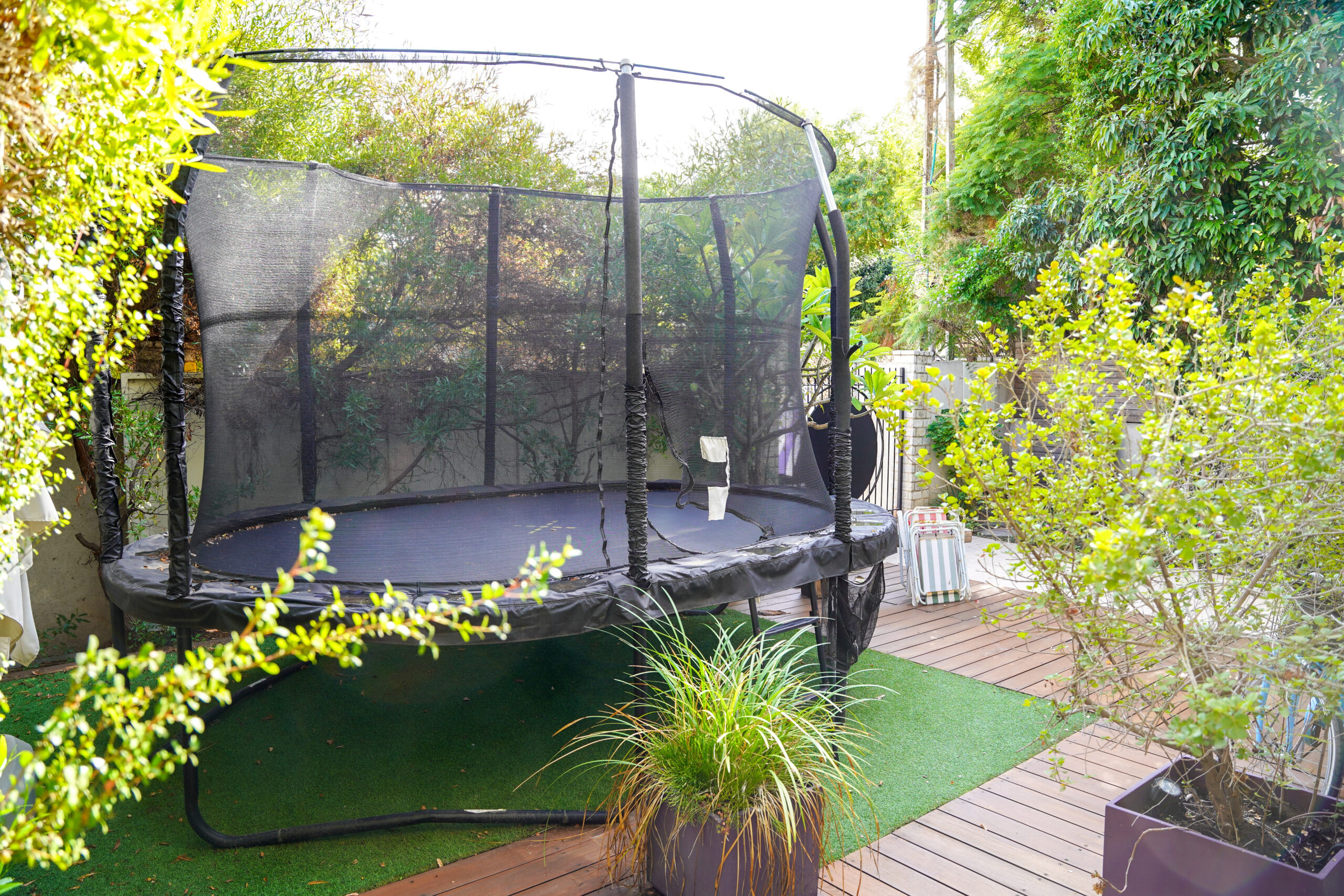 טרמפולינה בבית פרטי למכירה